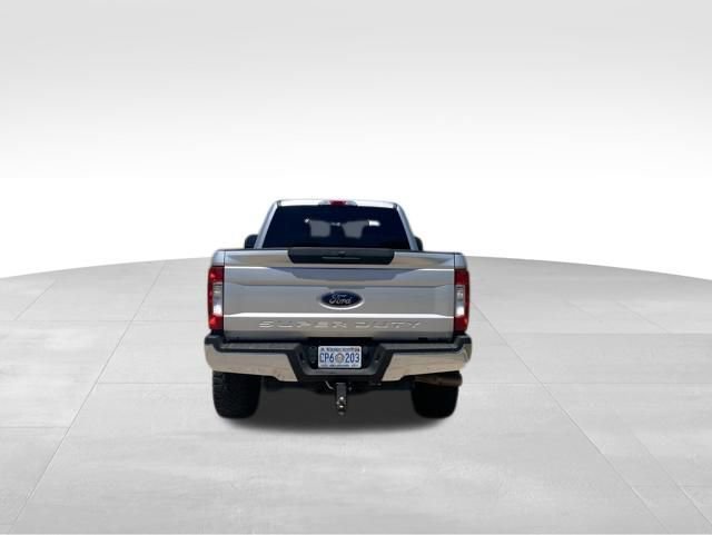 Used 2017 Ford F250 XL w/ STX Appearance Package AWD/4WD image 4