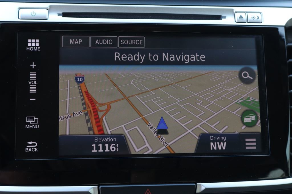 Used 2017 Honda Accord Touring image 34