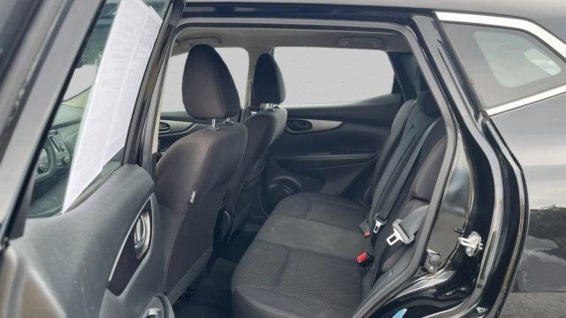 Used 2021 Nissan Rogue Sport S FWD image 17