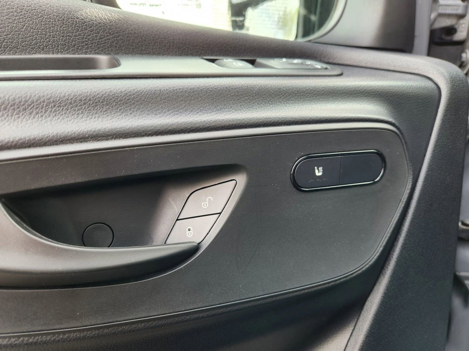 Used 2022 Mercedes-Benz Sprinter 2500 image 62