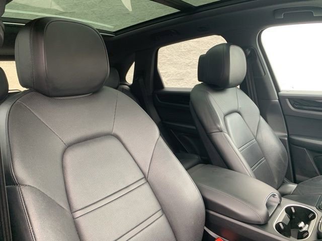 Used 2019 Porsche Cayenne S AWD/4WD image 41