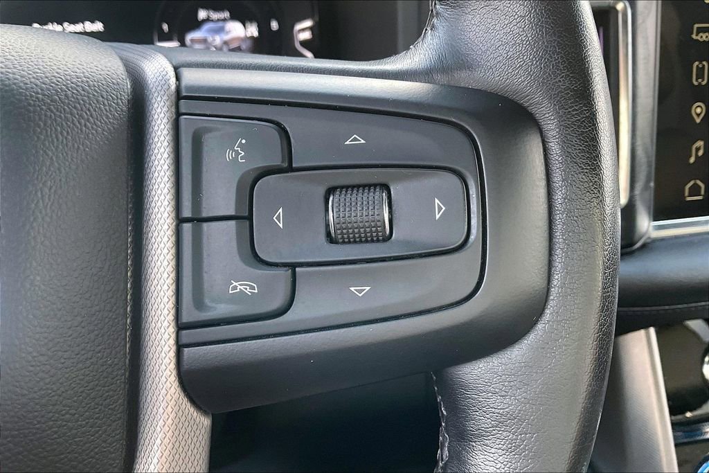 Used 2023 GMC Yukon Denali image 15