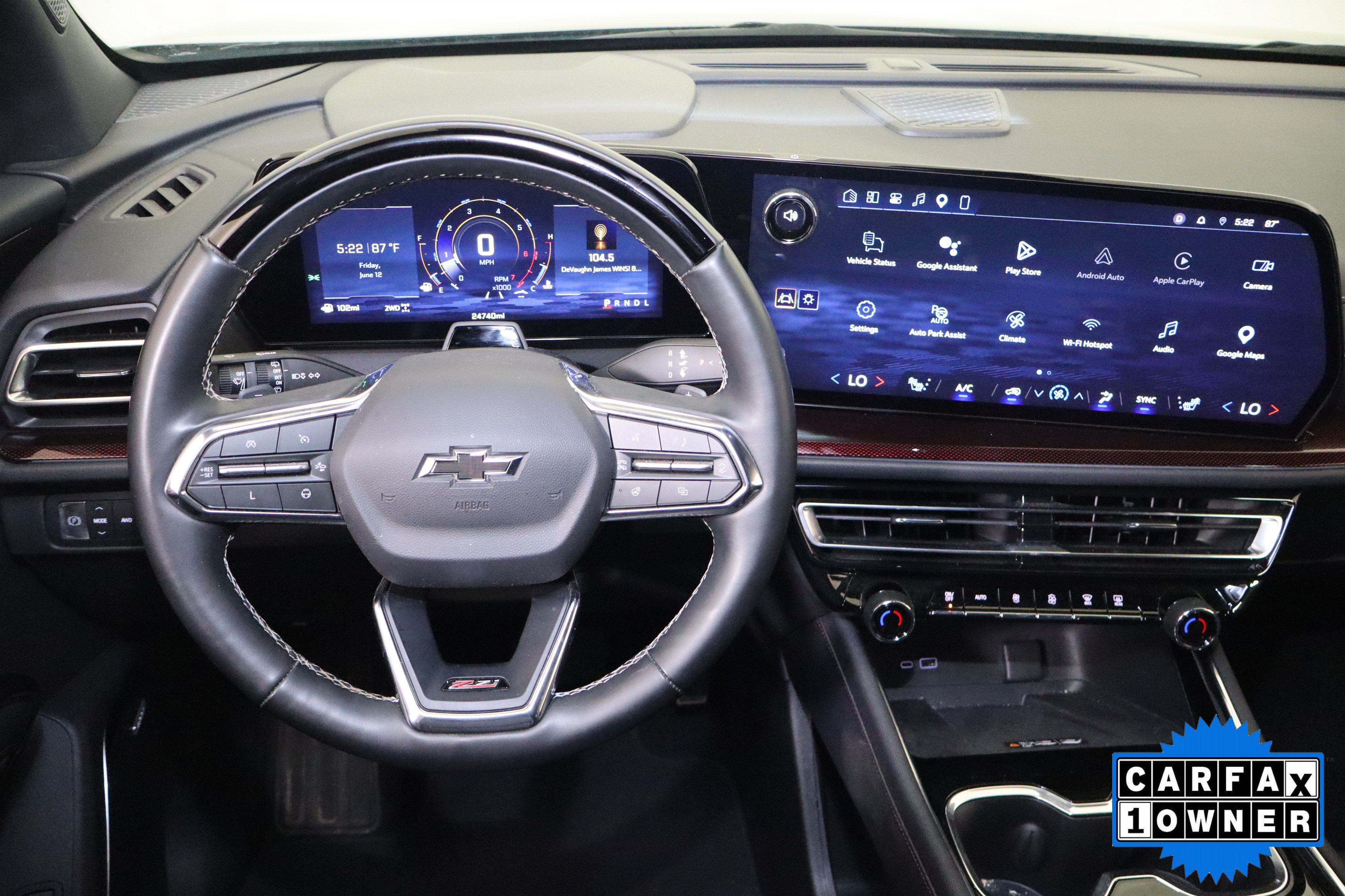 Used 2024 Chevrolet Traverse Z71 w/ Enhanced Driving Package AWD/4WD image 18