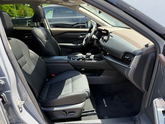 Used 2023 Nissan Rogue Platinum AWD/4WD image 29