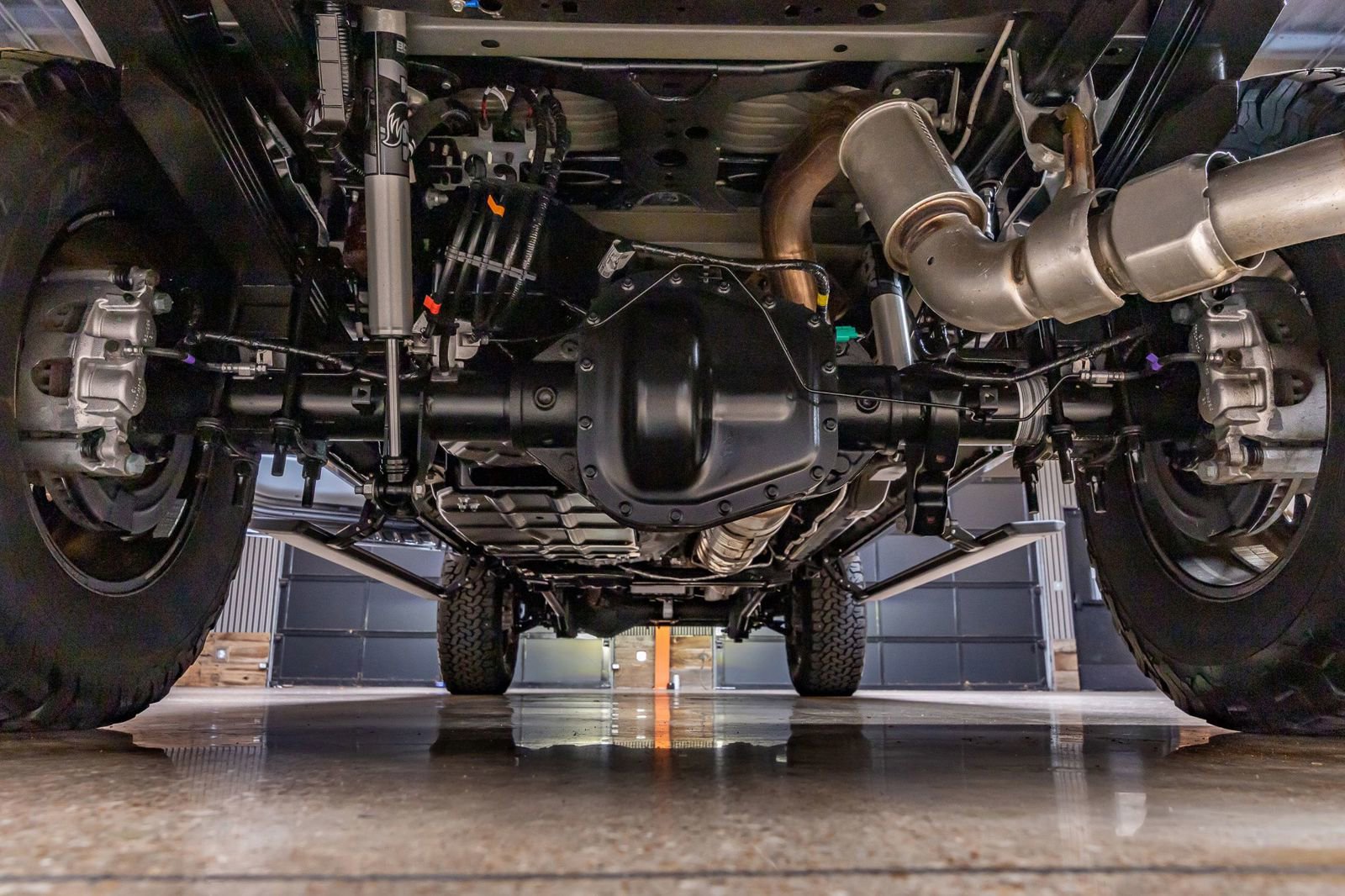 Used 2024 Ford F250 Limited w/ FX4 Off-Road Package image 15