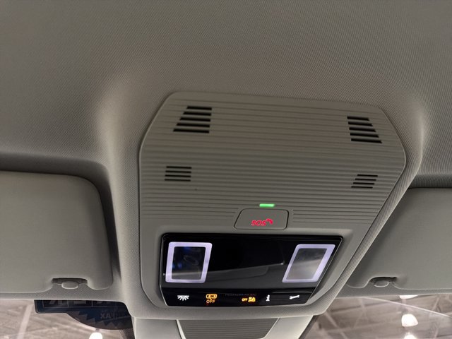 Certified 2025 Volkswagen Tiguan S AWD/4WD image 34