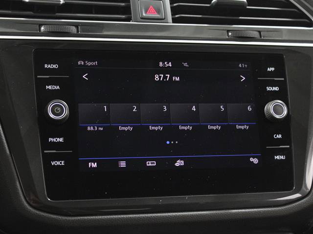 Used 2019 Volkswagen Tiguan SE w/ 3rd Row Seat Package image 10