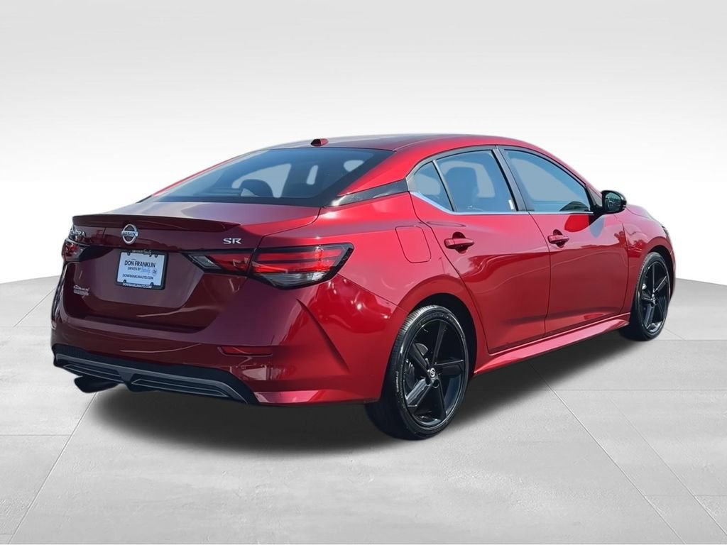 Used 2023 Nissan Sentra SR w/ Electronics Package FWD image 8