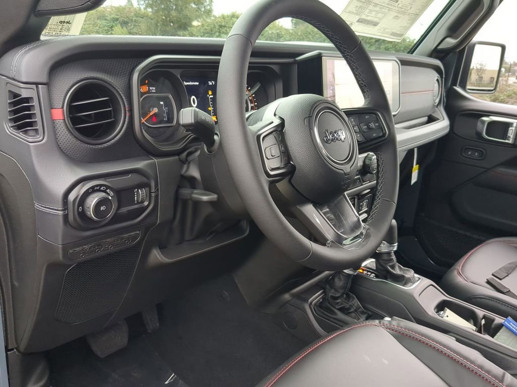 New 2026 Jeep Wrangler Unlimited Rubicon AWD/4WD image 19