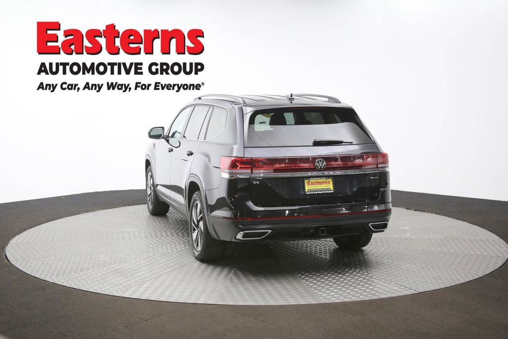 Used 2024 Volkswagen Atlas SE image 64