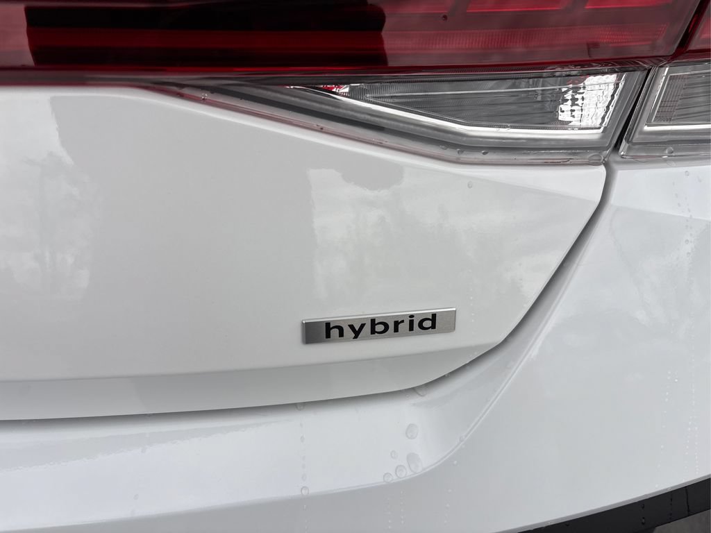 New 2026 Hyundai Elantra SEL FWD image 14