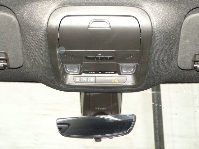 Used 2024 Buick Enclave Premium AWD/4WD image 33