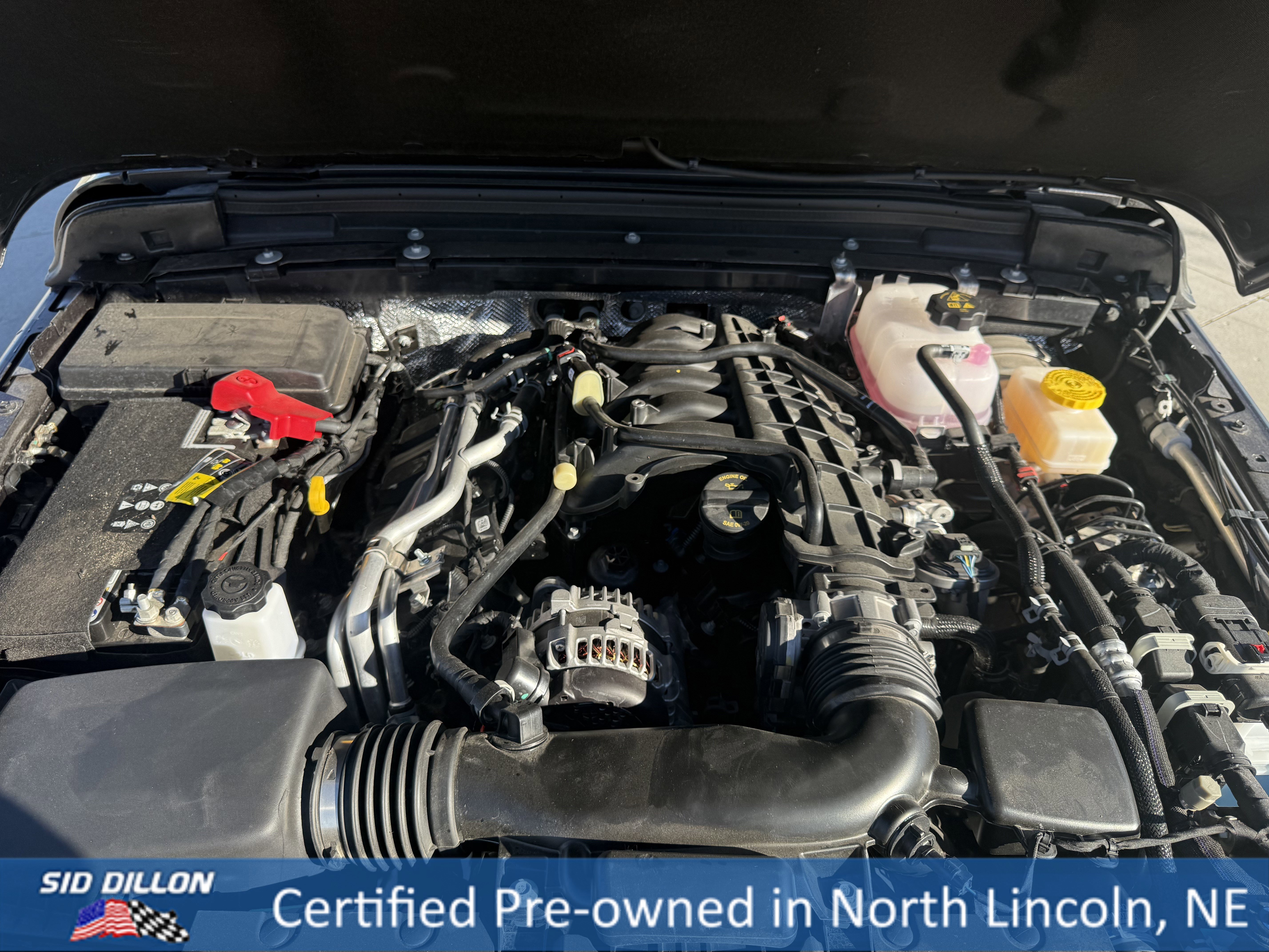 Used 2025 Jeep Wrangler Unlimited Rubicon w/ XTREMEE 35" Tire Package image 10