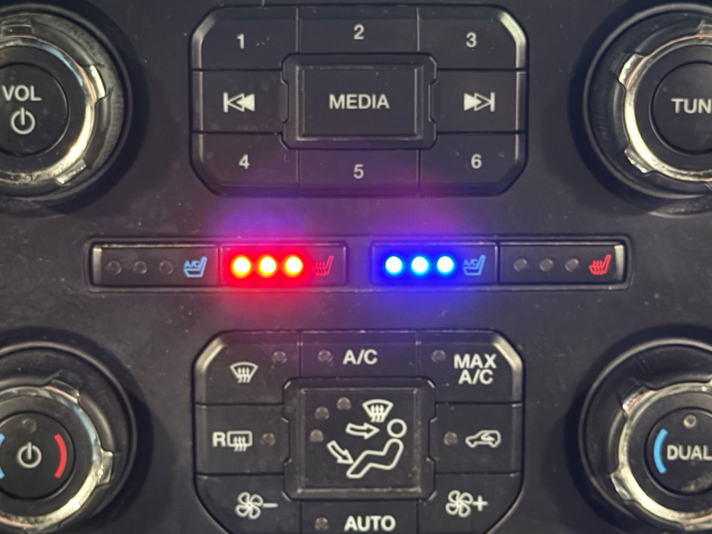 Used 2015 Ford Expedition Platinum image 26