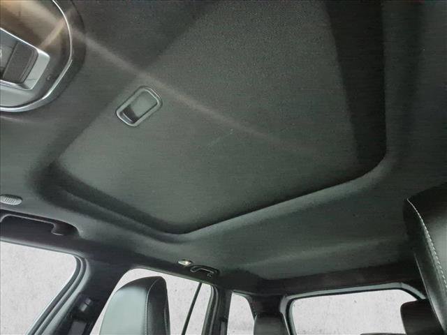 Certified 2025 Jeep Grand Cherokee Altitude AWD/4WD image 16
