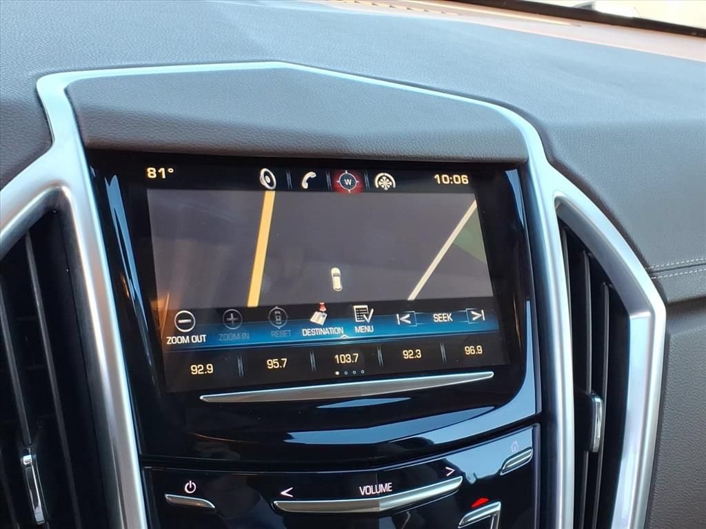 Used 2015 Cadillac SRX Luxury w/ Driver Awareness Package FWD image 9