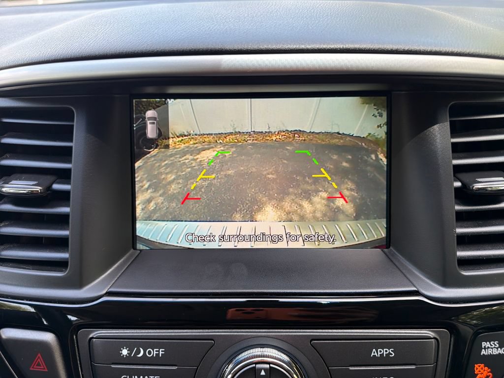 Used 2020 Nissan Pathfinder S AWD/4WD image 22