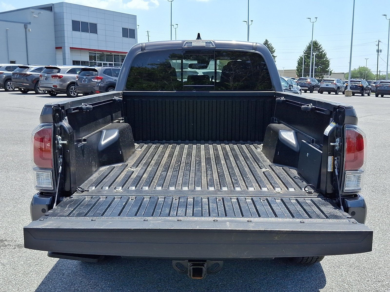 Certified 2023 Toyota Tacoma TRD Off-Road w/ Technology Package AWD/4WD image 28