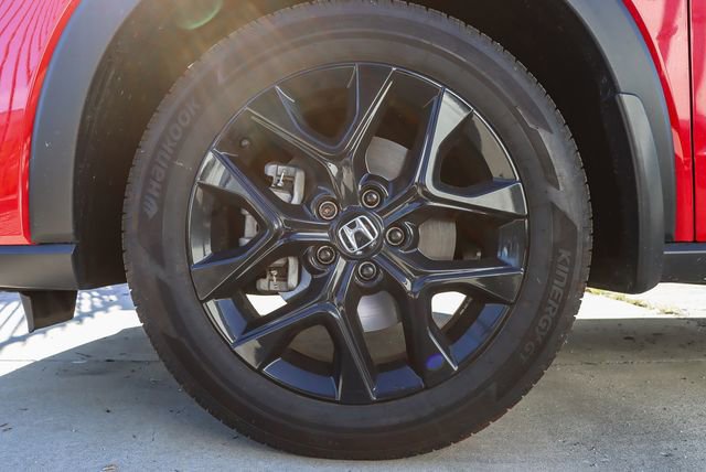 Used 2025 Honda HR-V Sport image 10