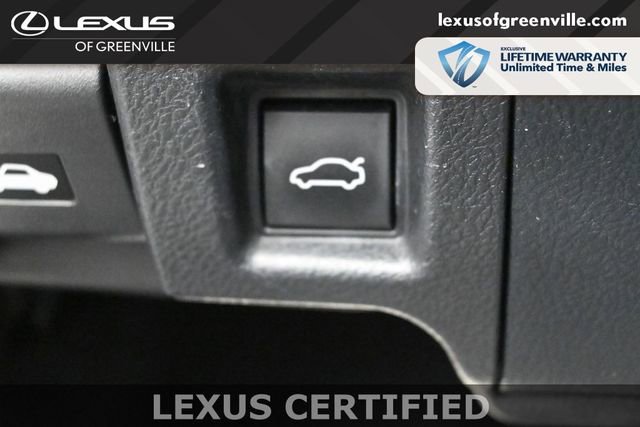 Used 2022 Lexus IS 350 F Sport w/ Navigation Package RWD image 16