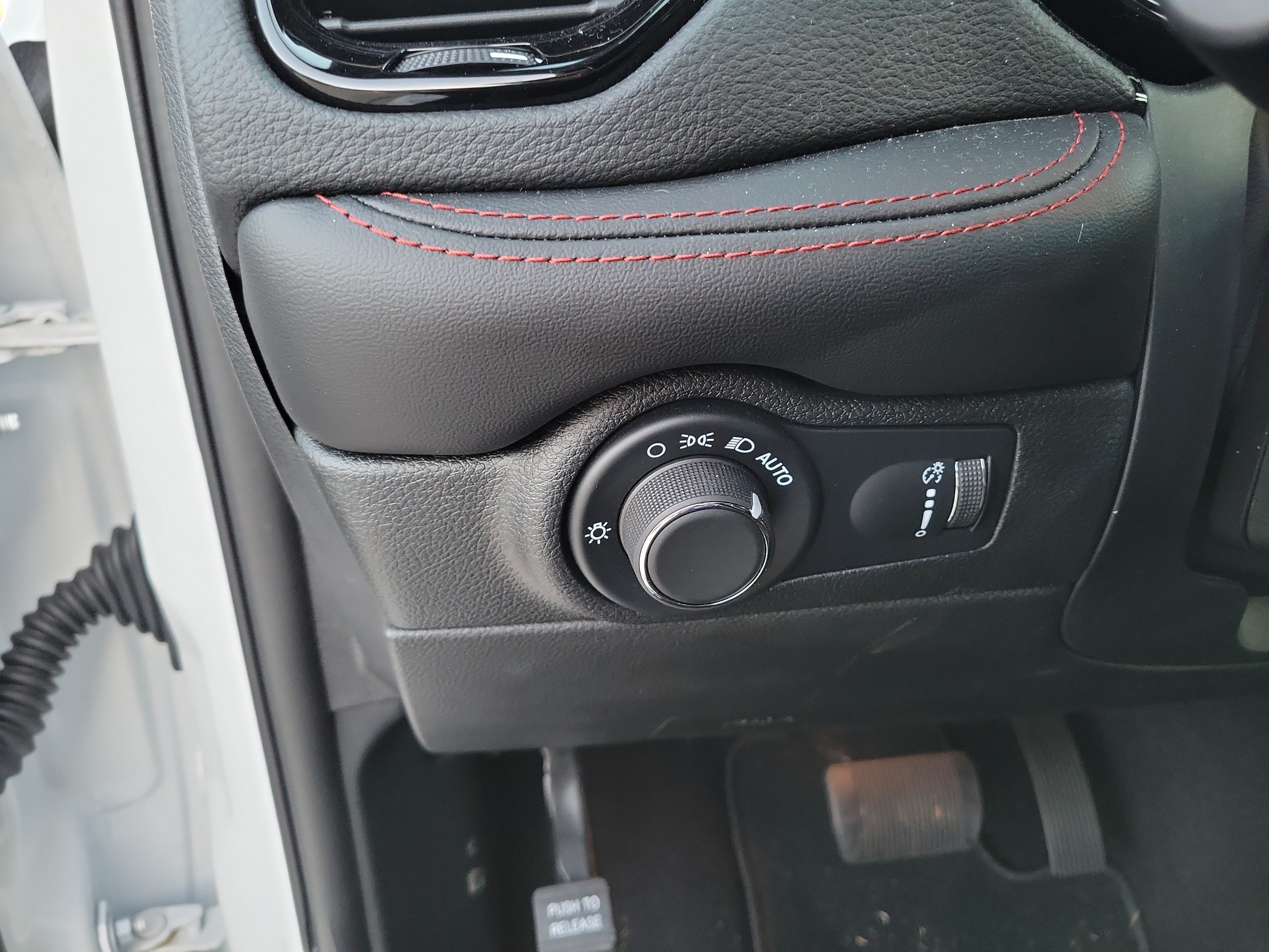 Certified 2025 Dodge Durango R/T AWD/4WD image 25