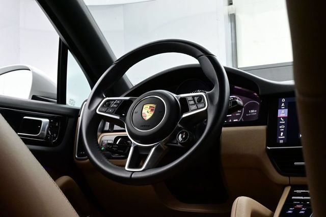 Certified 2021 Porsche Cayenne Coupe AWD/4WD image 21