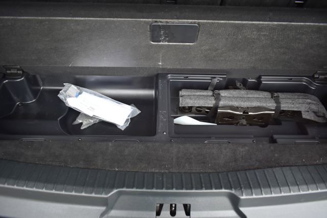 Used 2024 Ford Expedition XLT image 45