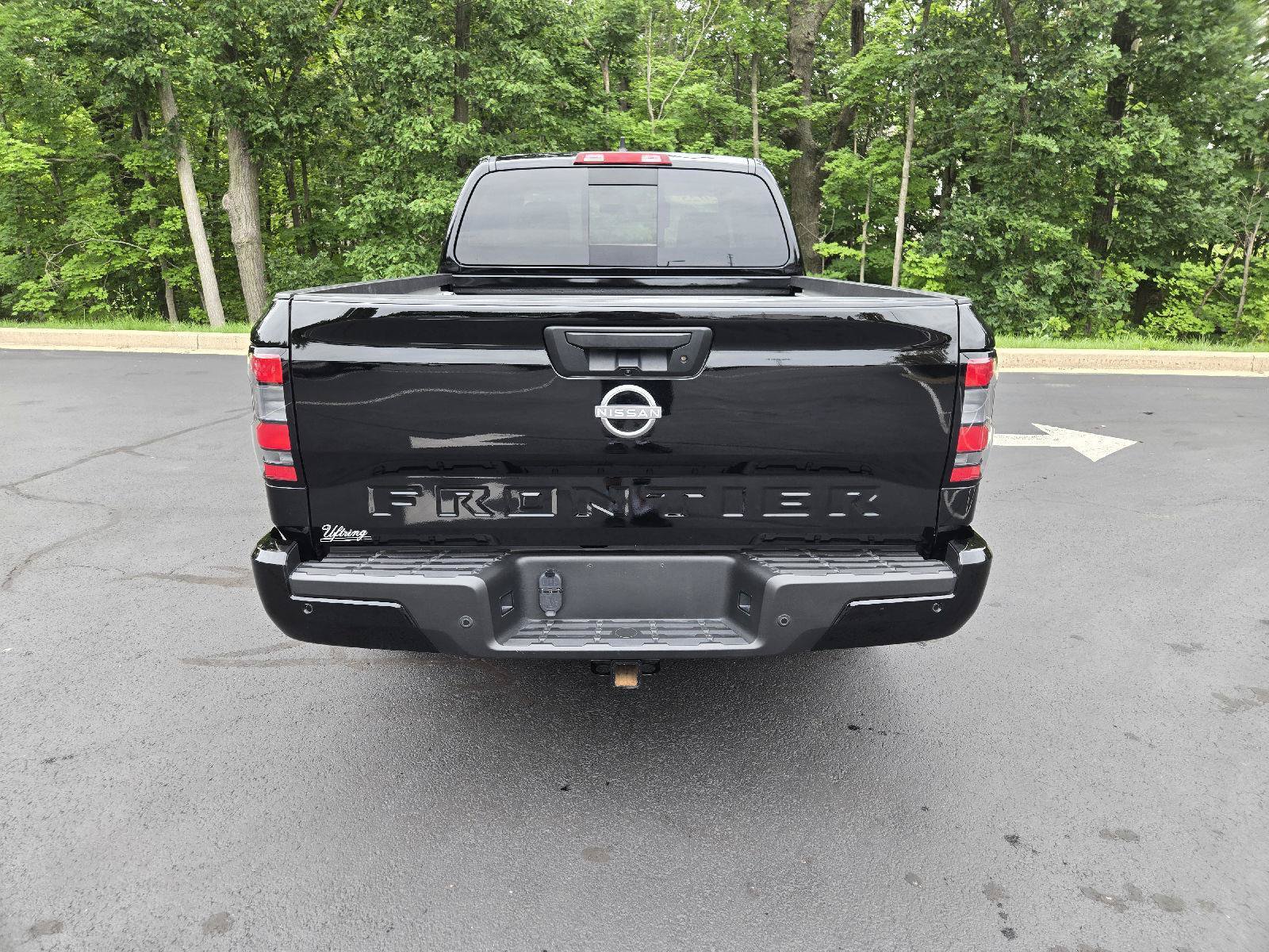 Used 2025 Nissan Frontier SV w/ SV Convenience Package RWD image 8