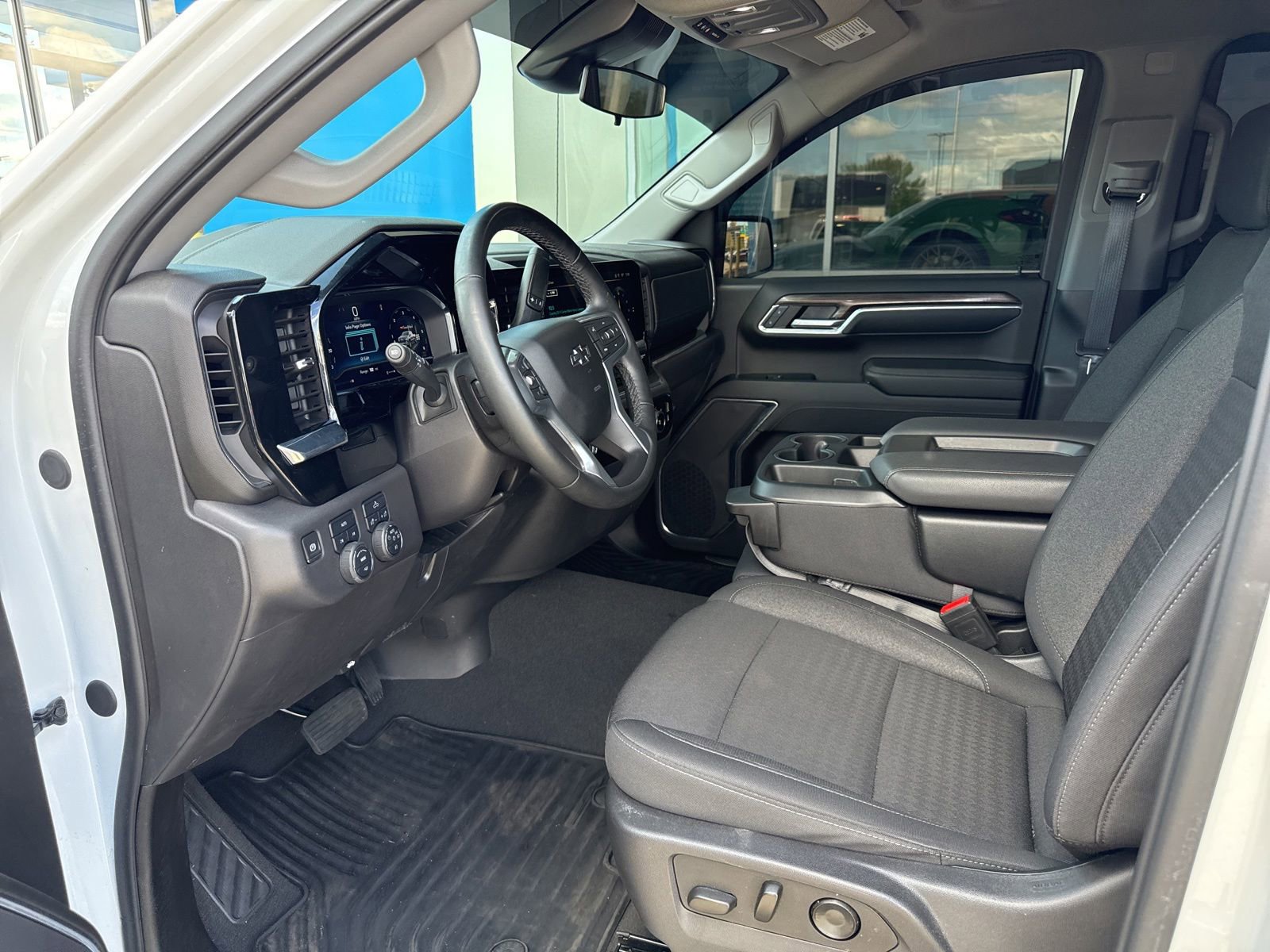 Used 2024 Chevrolet Silverado 1500 RST w/ LPO, Dark Essentials Package AWD/4WD image 18