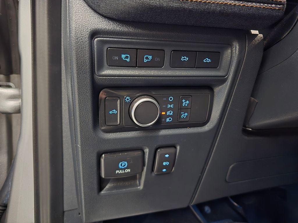 Used 2022 Ford F150 Lightning Lariat w/ Equipment Group 511A High image 41