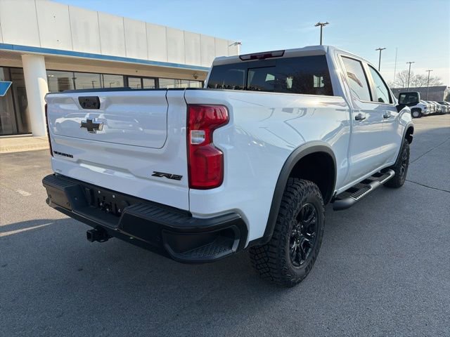 Used 2025 Chevrolet Silverado 1500 ZR2 w/ Technology Package image 3