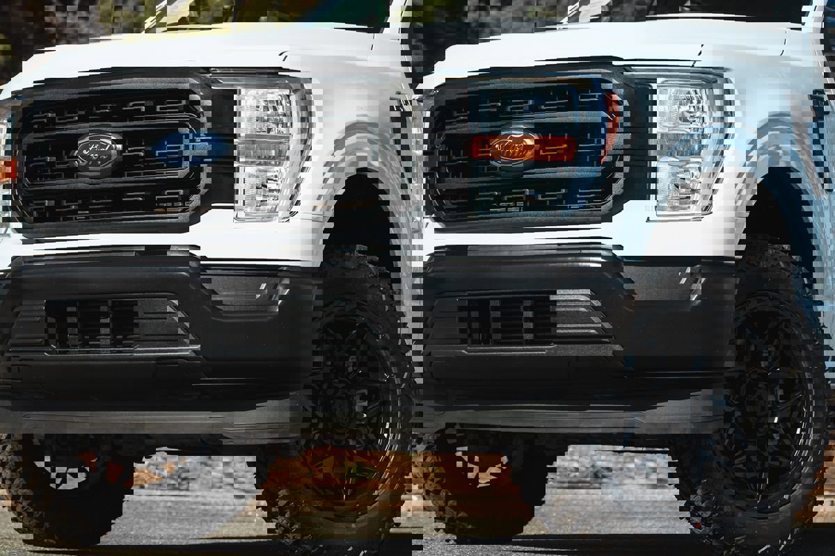 Used 2022 Ford F150 XL image 2