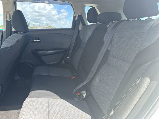 Used 2023 Nissan Rogue SV image 27