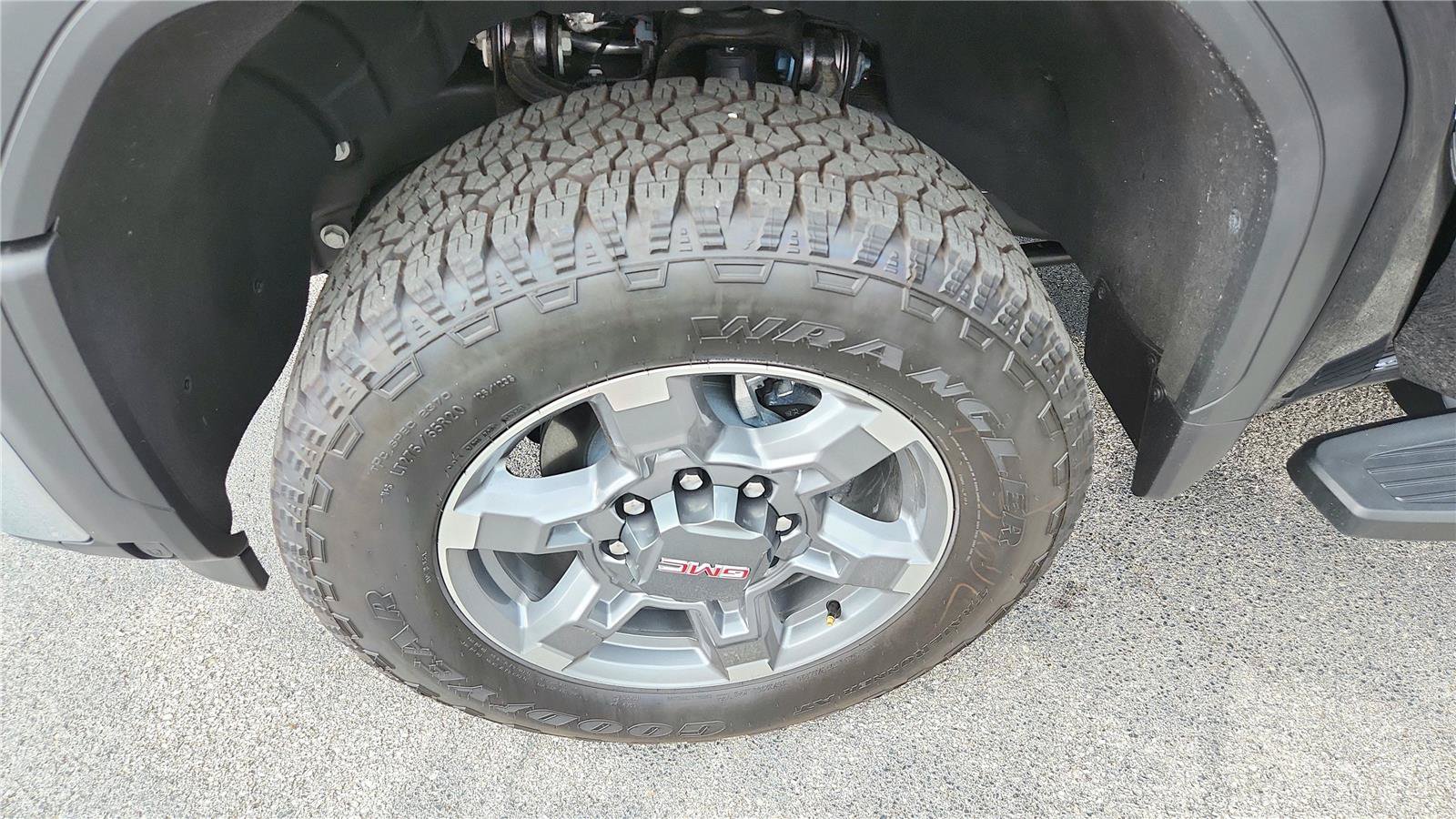 New 2026 GMC Sierra 2500 SLE AWD/4WD image 31