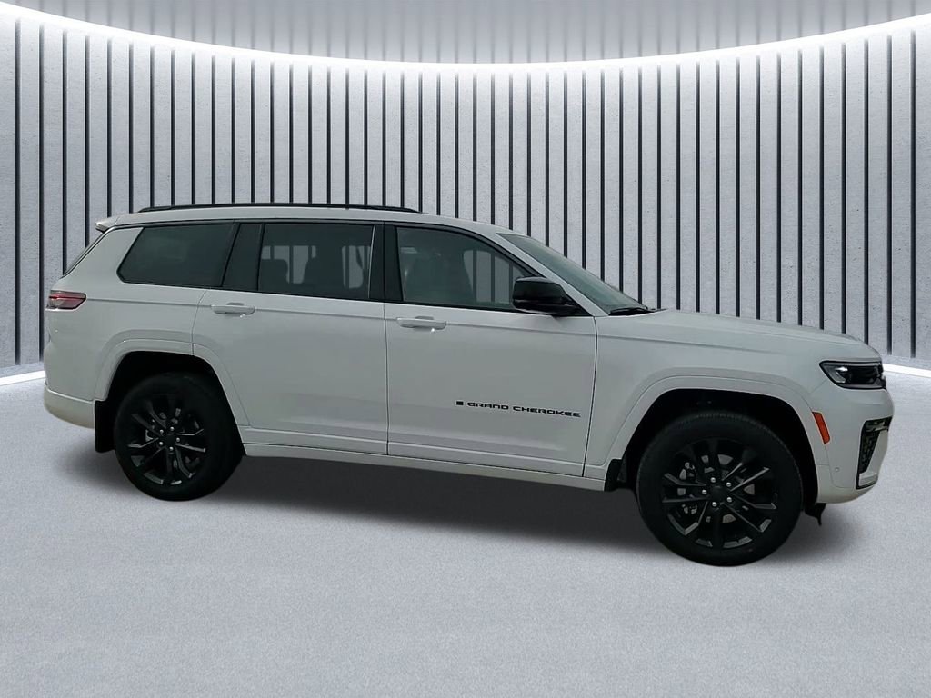 New 2026 Jeep Grand Cherokee L Limited image 4