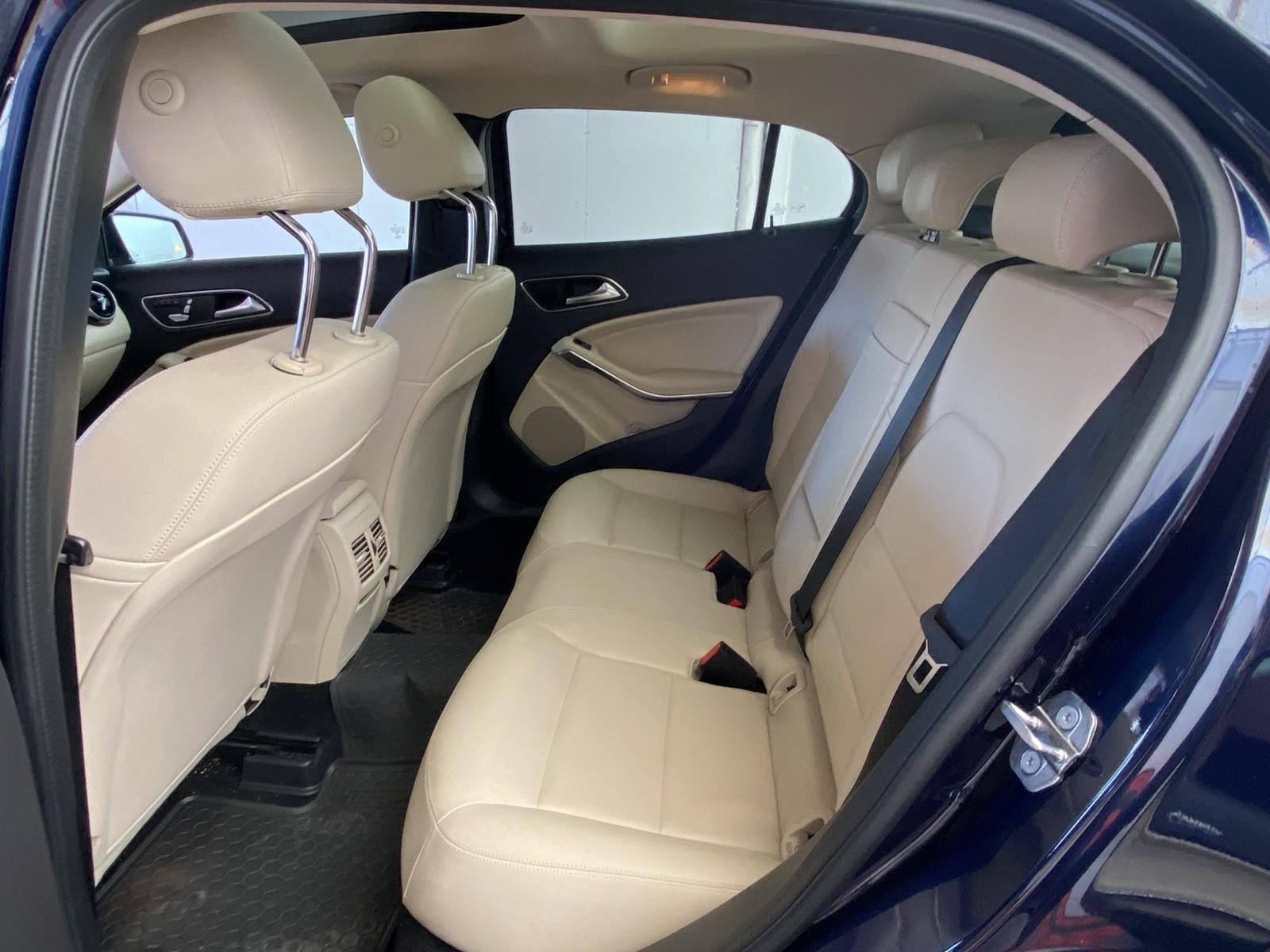 Used 2018 Mercedes-Benz GLA 250 4MATIC image 18