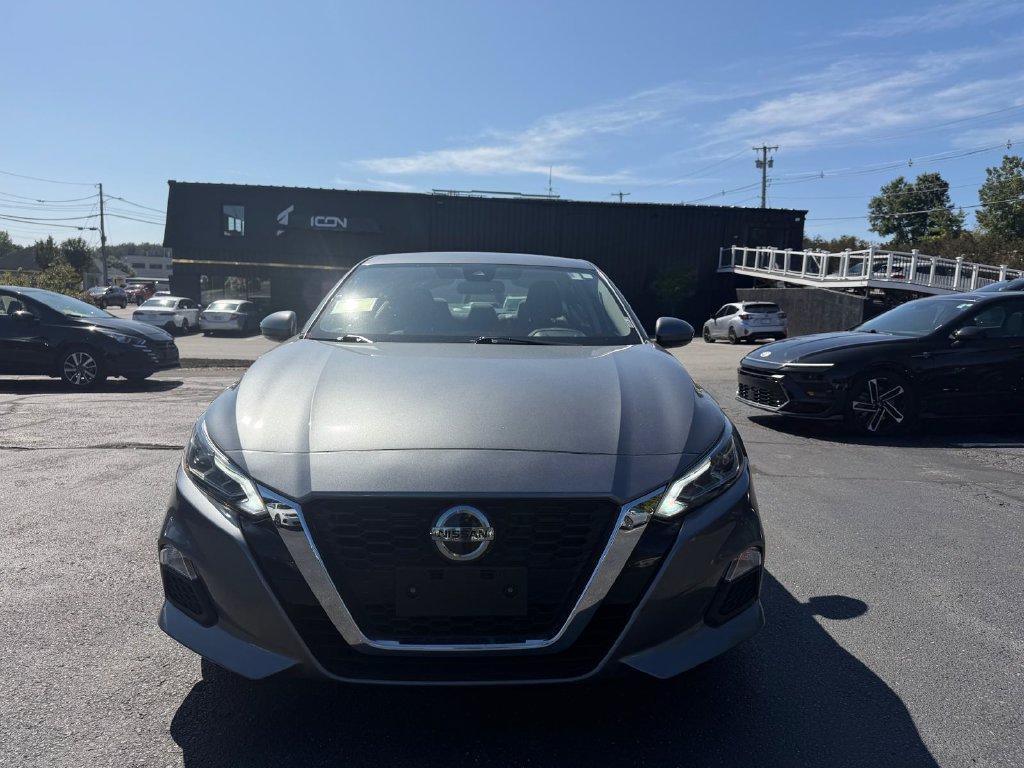 Used 2022 Nissan Altima 2.5 SV w/ SV Premium Package FWD image 8