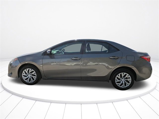 Used 2019 Toyota Corolla LE image 7