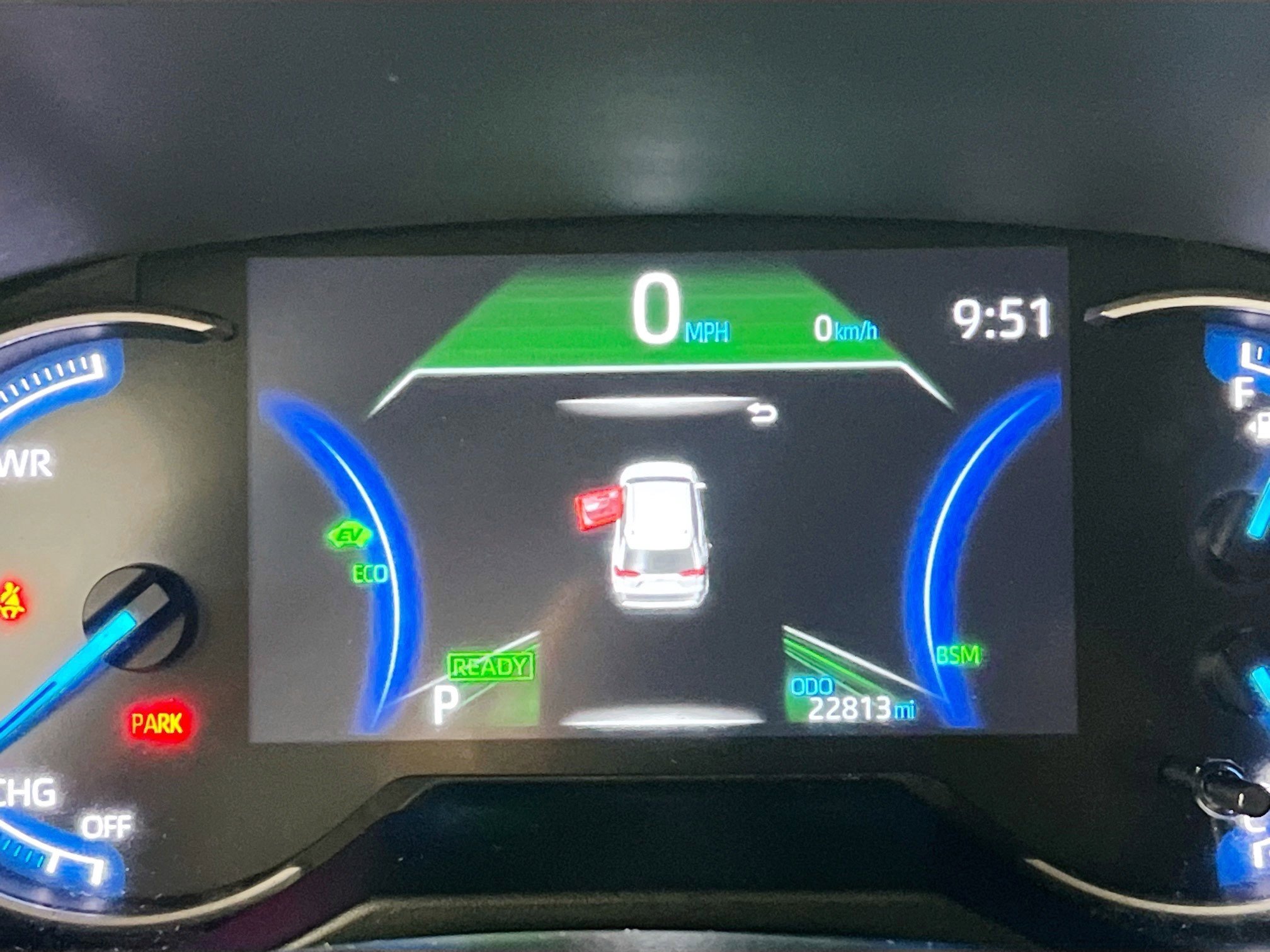 Used 2024 Toyota RAV4 XLE image 23