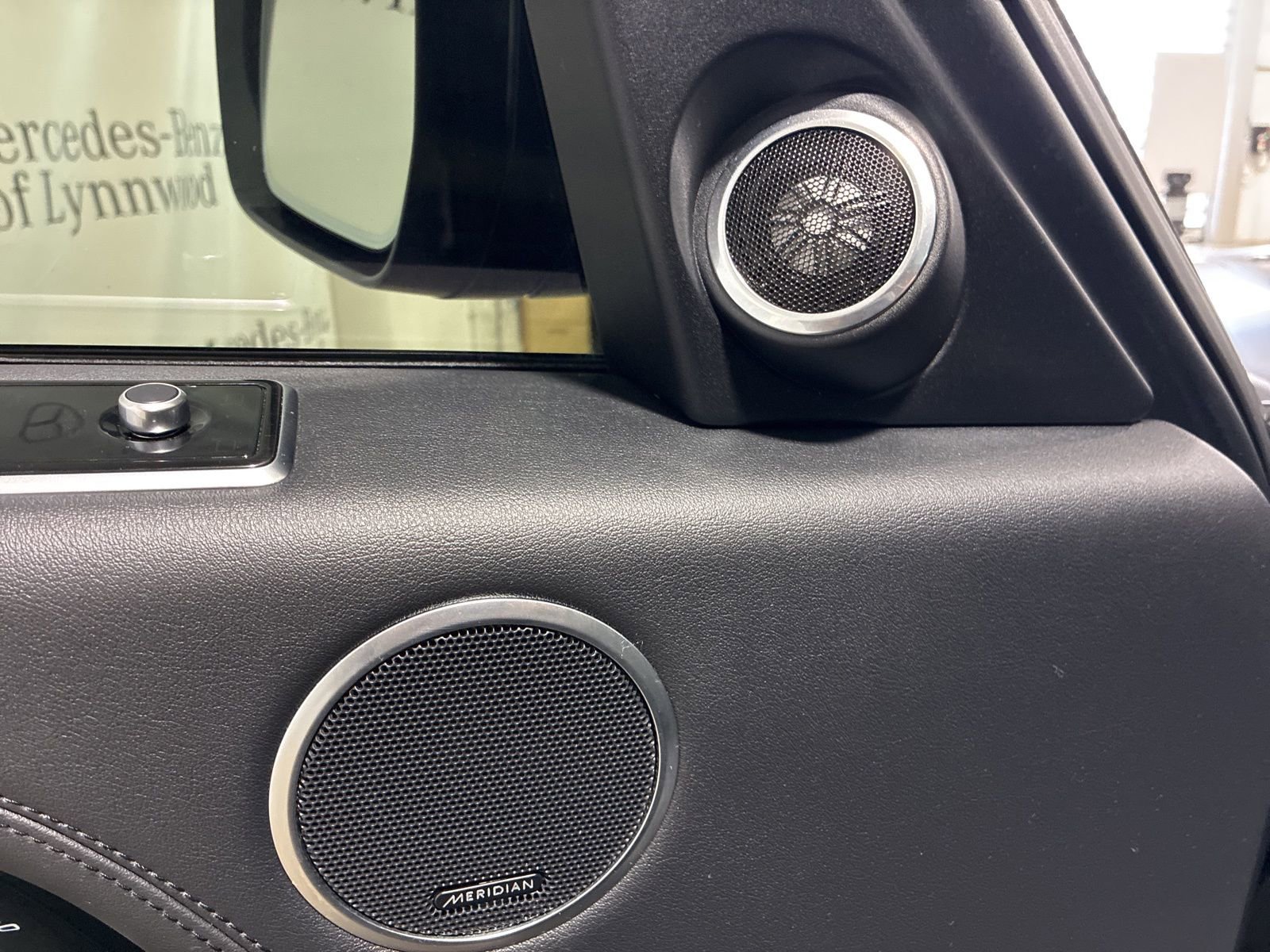 Used 2021 Land Rover Range Rover Westminster Edition image 19