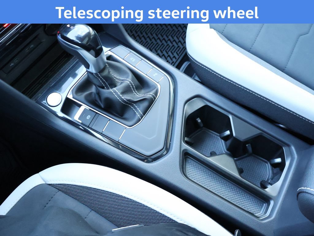 New 2026 Volkswagen Taos SE FWD image 16