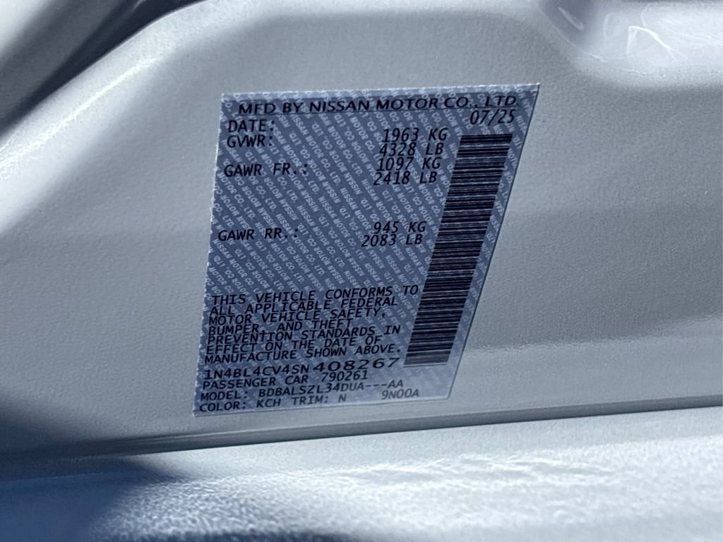 New 2025 Nissan Altima 2.5 SR image 16