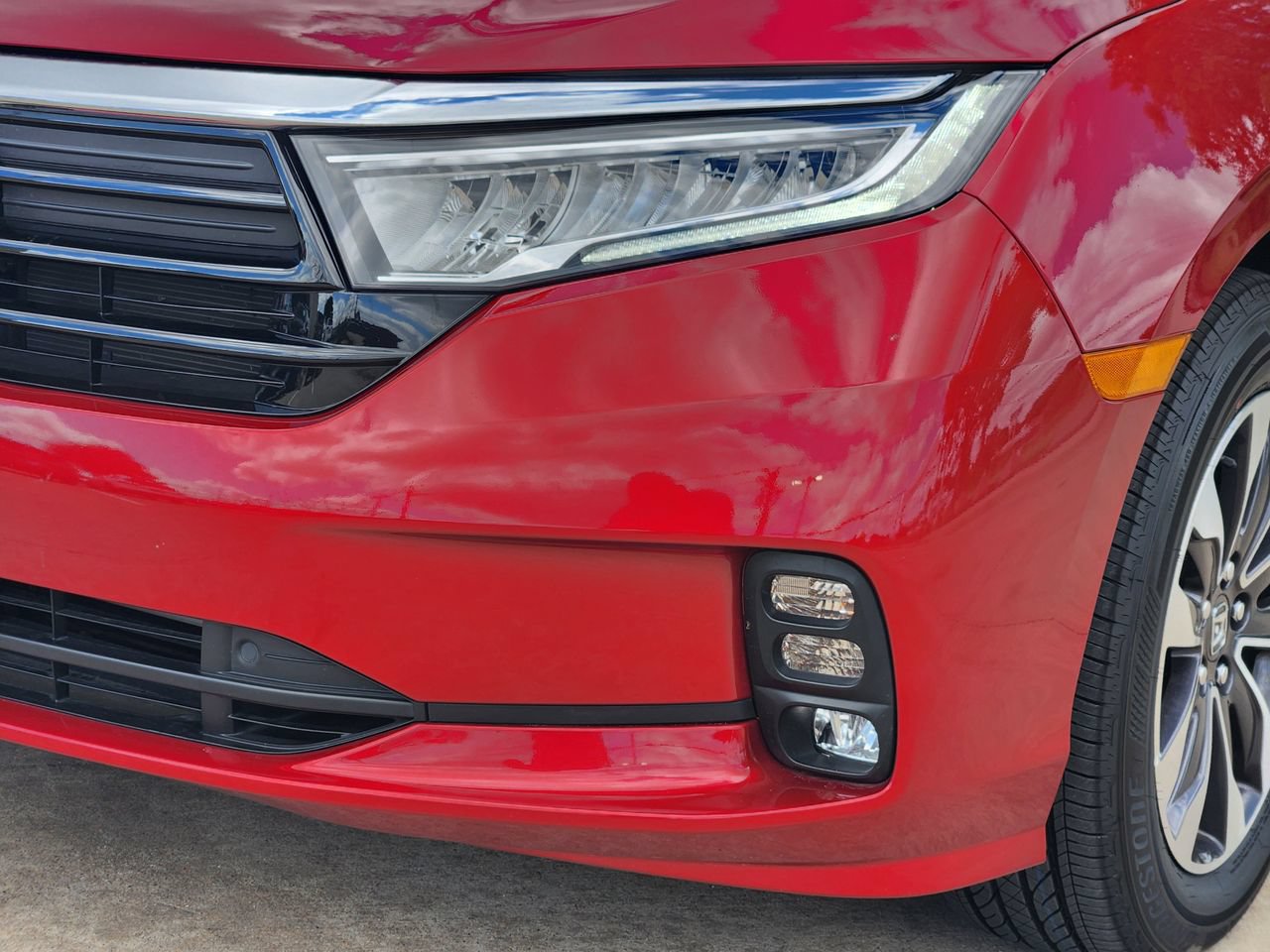 Certified 2024 Honda Odyssey EX-L image 9