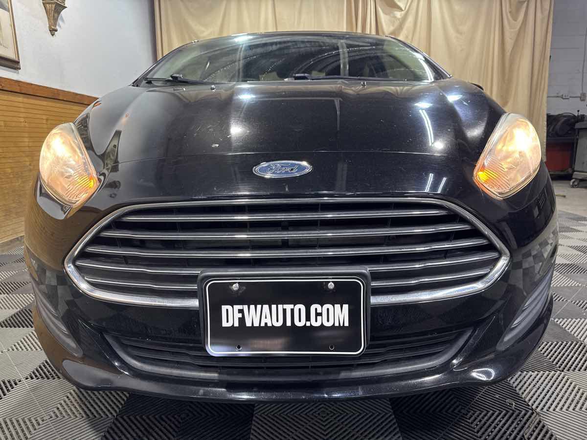 Used 2019 Ford Fiesta SE image 3