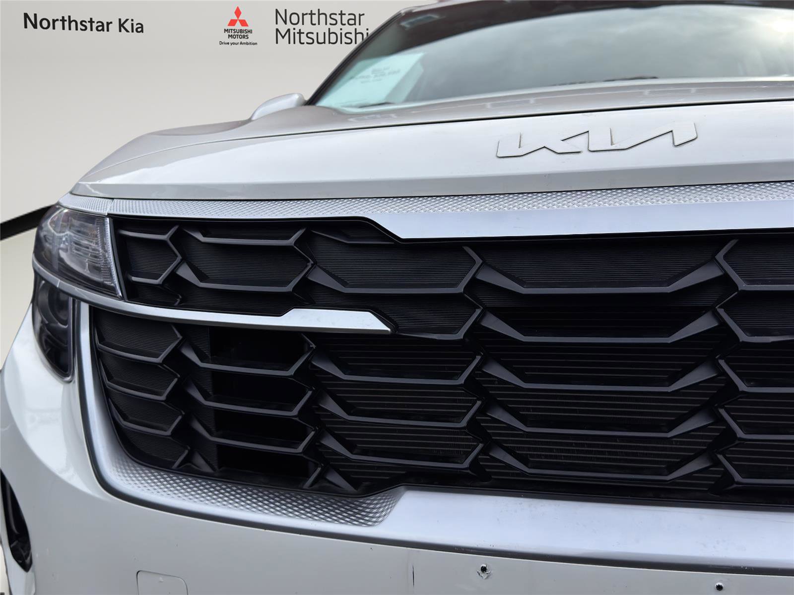 Used 2024 Kia Seltos LX image 10