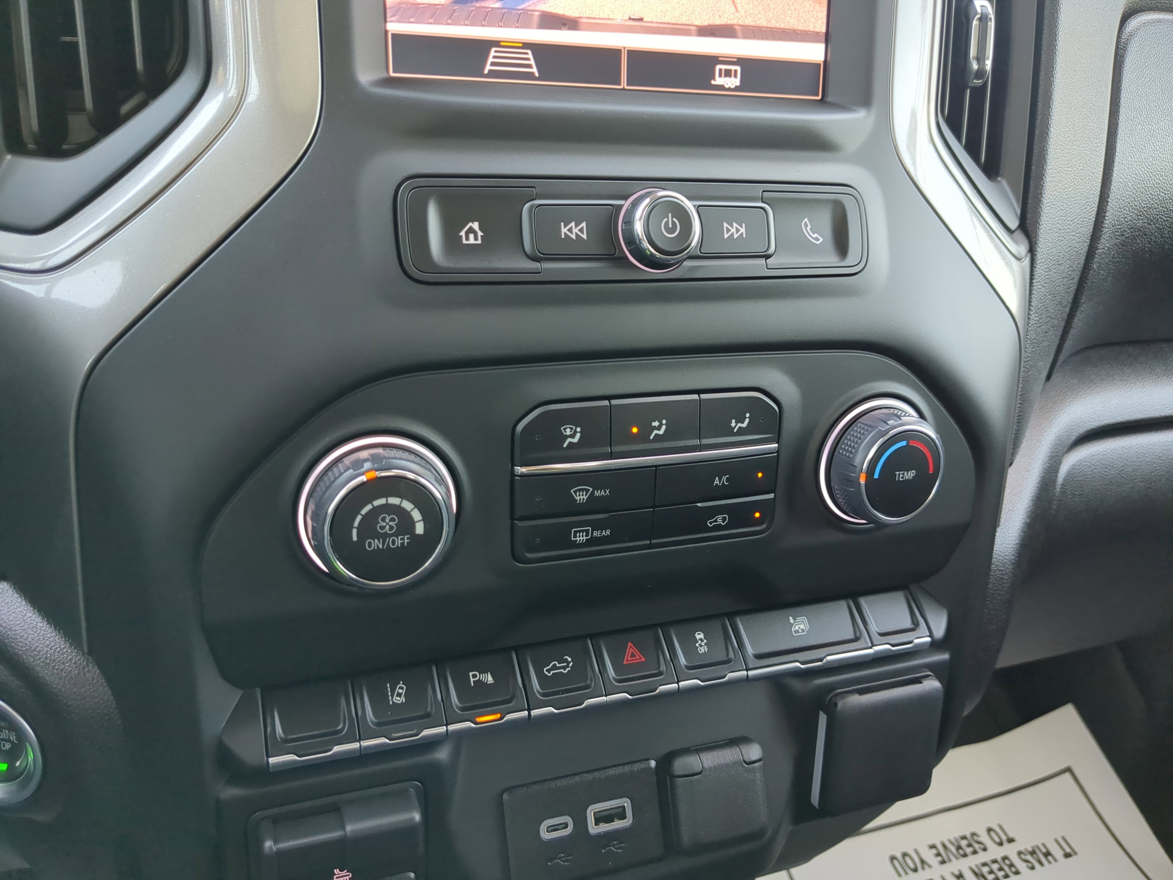 Certified 2025 Chevrolet Silverado 2500 Custom w/ Custom Value Package image 27