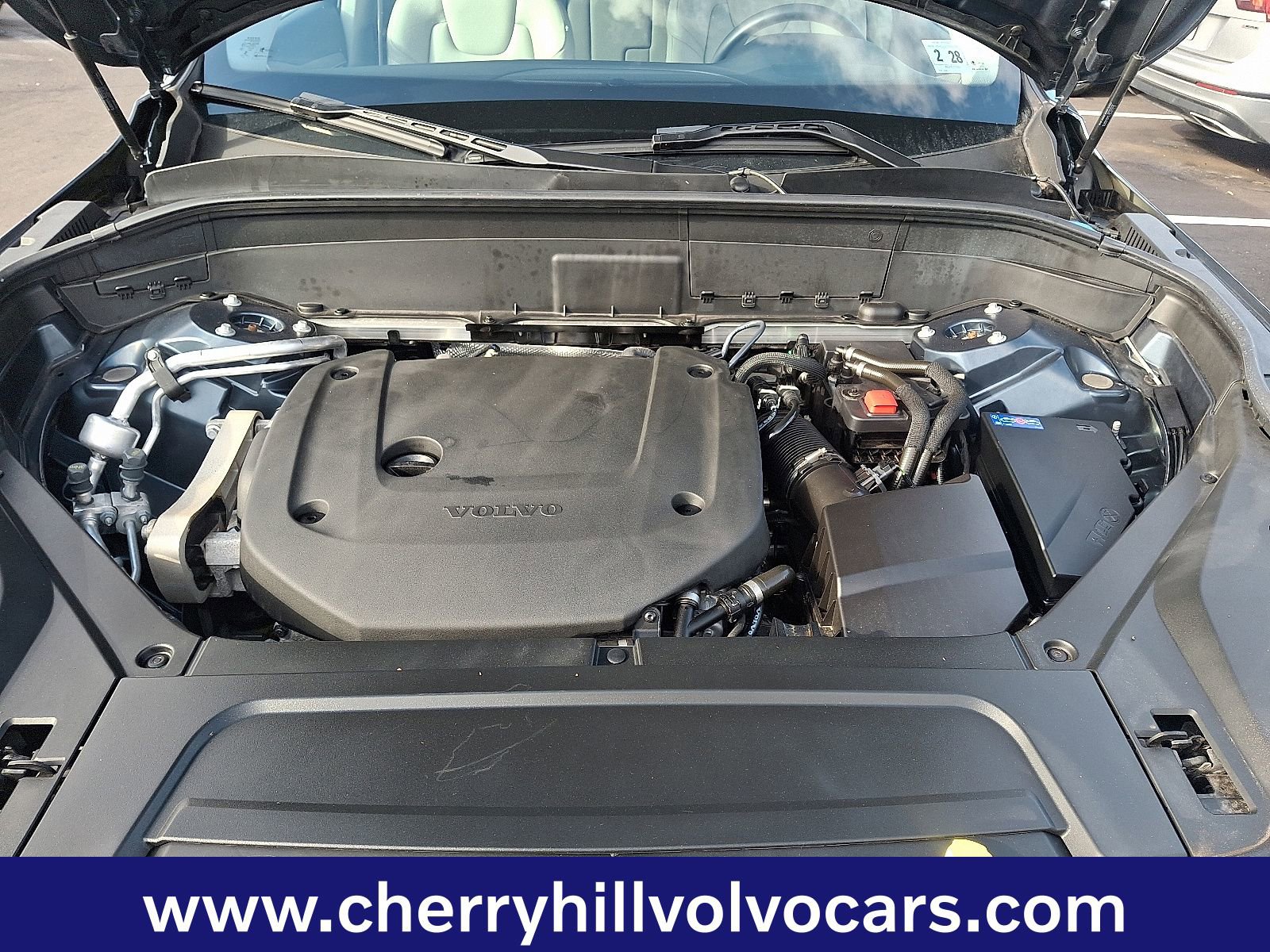 Certified 2023 Volvo XC90 B6 Plus image 28