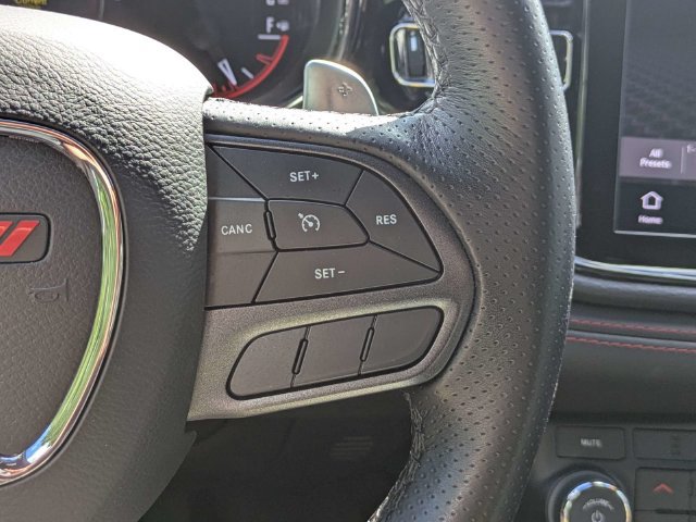 Used 2025 Dodge Durango GT RWD image 29