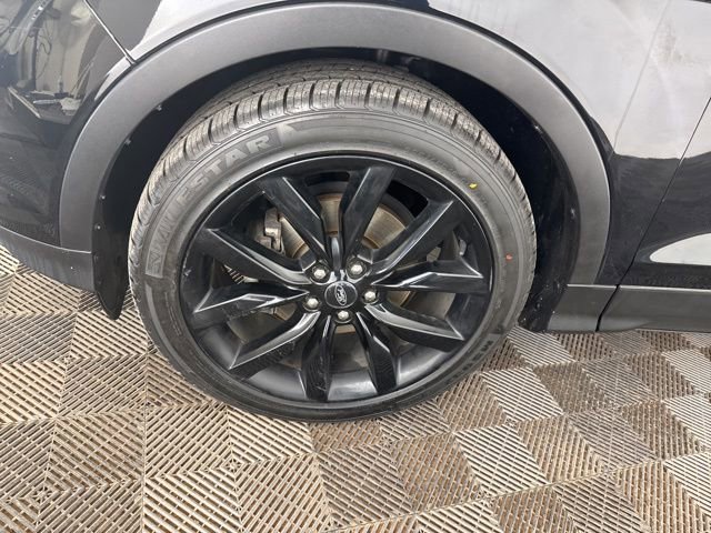 Used 2018 Ford Escape SE w/ SE Sport Appearance Package image 28