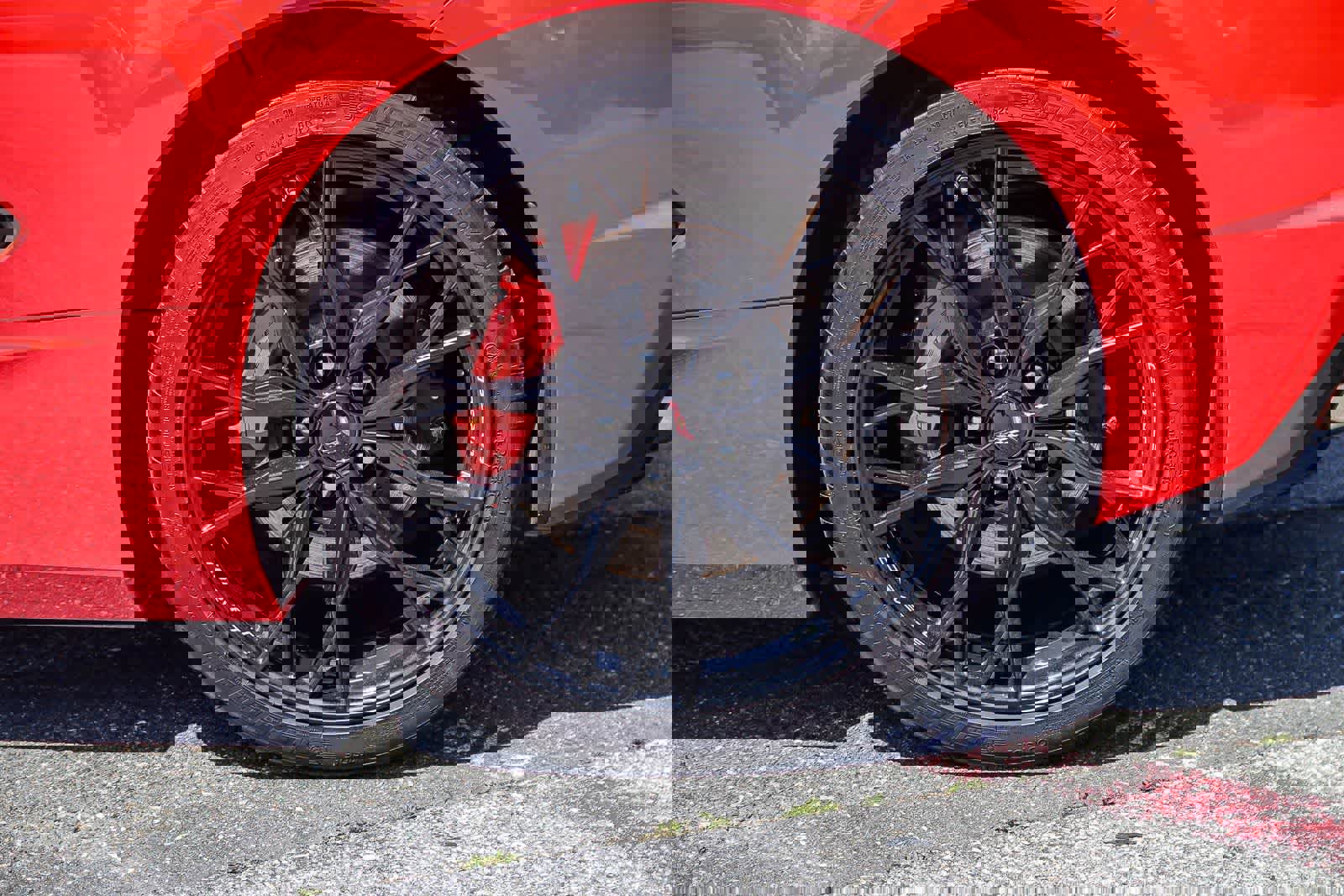 Used 2023 Chevrolet Corvette Stingray Coupe w/ Z51 Performance Package RWD image 8